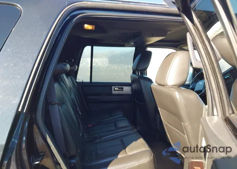 2010 Ford Expedition Limited z USA, uszkodzony, nr VIN 1FMJU2A52AEA76348